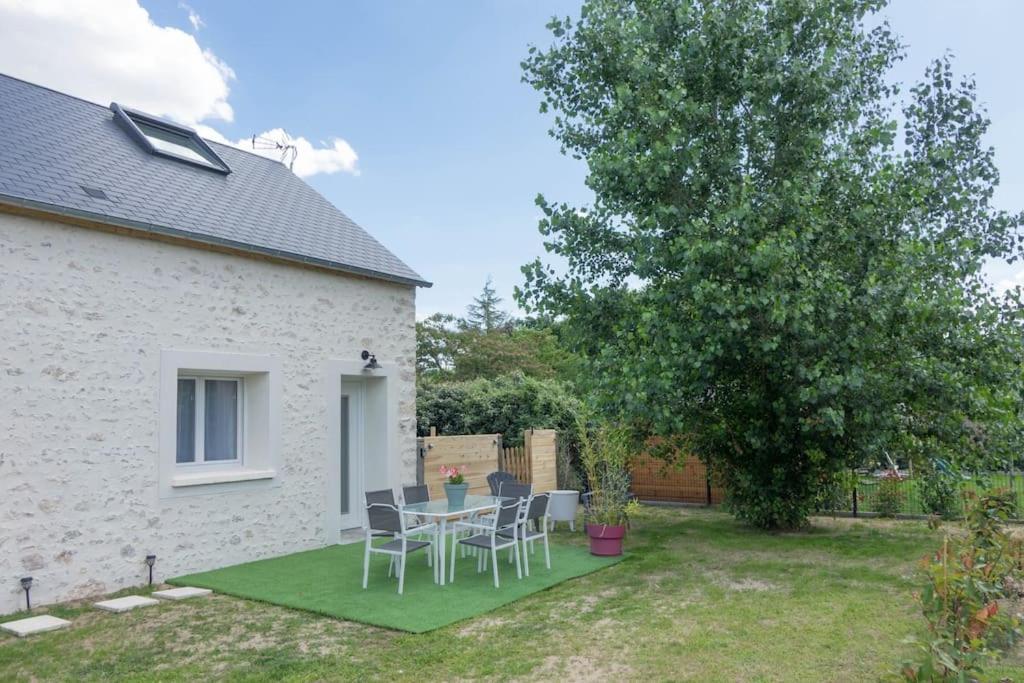 Maison/Appartement Avec Jardin Saint-Denis-en-Val Dış mekan fotoğraf